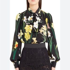 Dolce & Gabbana Daffodil Silk crepe de chine bow blouse Sz IT40 (US 4/6)